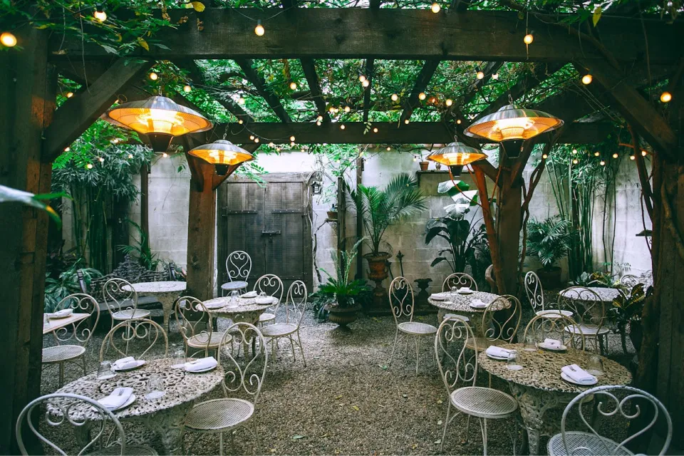 Why Should I Add a Pergola in my Home?